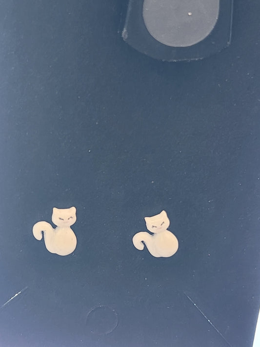 Cute kitty cat earrings